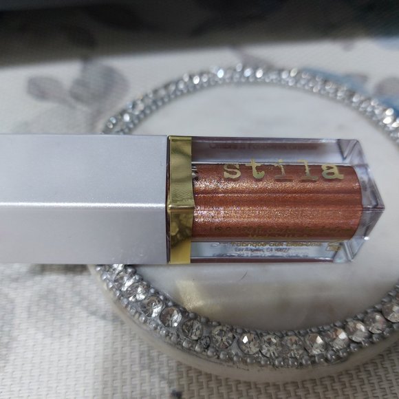 Stila Glisten & Glow Liquid Eye Shadow Oasis 0.15 oz - Picture 3 of 5